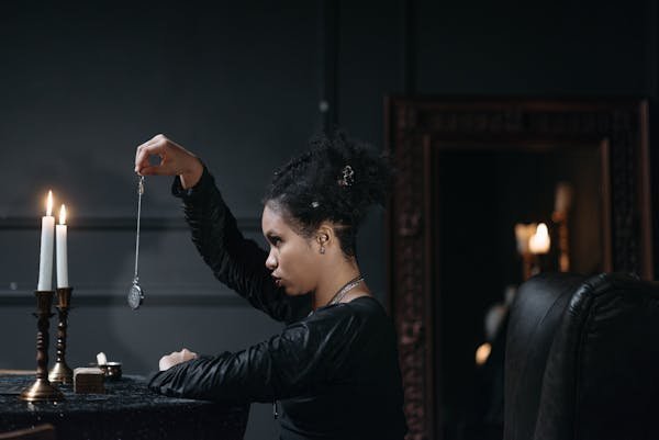 Lancez votre carrière avec l'école d'hypnose francophone